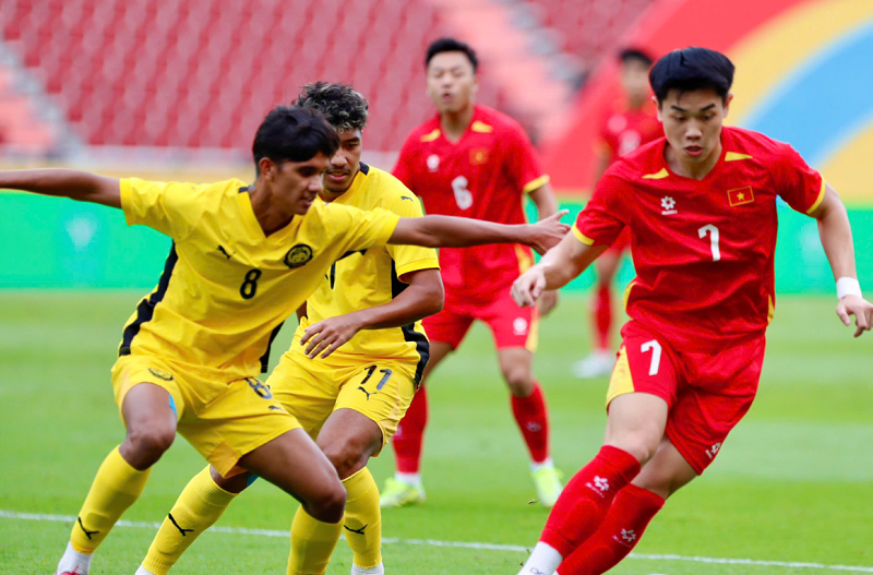 Malaysia thừa nhận U22 Việt Nam quá out trình