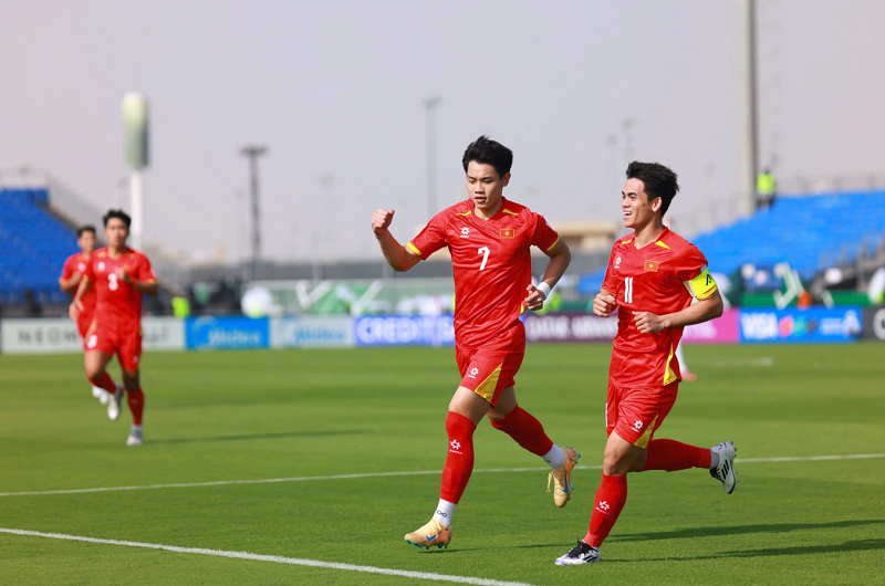 U23 Việt Nam bỏ túi hơn 1 tỷ đồng tiền thưởng, tinh thần lên cao sau cú đúp chiến thắng